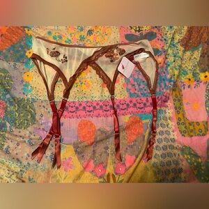 Uye Surana mushroom! Brown Lace Garter Belt 2X/3X adjustable waist